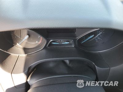 Zdjęcie 9 z 14 samochodu: 2012 FORD FOCUS SEL VIN:1FAHP3M2XCL358467 - miniatura
