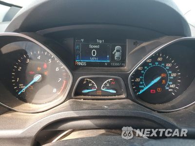 Zdjęcie 9 z 16 samochodu: 2016 FORD ESCAPE SE VIN:1FMCU0G71GUB46748 - miniatura