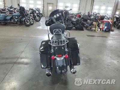Czwarte zdjęcie samochodu z boku: 2019 HARLEY-DAVIDSON FLHX VIN:1HD1KBC18KB668908 - miniatura