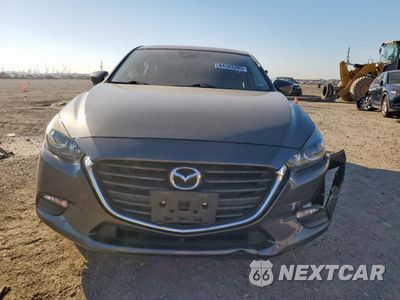 Piąte zdjęcie samochodu w środku: 2018 MAZDA 3 TOURING VIN:3MZBN1V38JM227175 - miniatura
