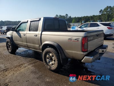 Drugie zdjęcie samochodu z przodu: 2000 NISSAN FRONTIER CREW CAB XE VIN:1N6ED27Y6YC327396 - miniatura