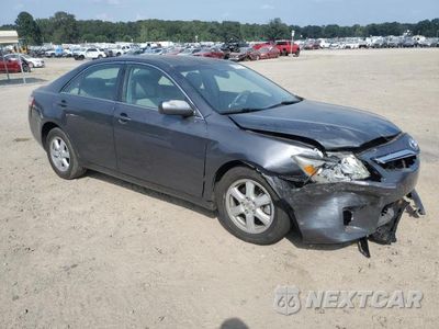 Czwarte zdjęcie samochodu z boku: 2011 TOYOTA CAMRY HYBRID VIN:4T1BB3EK9BU138464 - miniatura