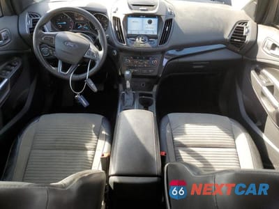 Zdjęcie 8 z 13 samochodu: 2017 FORD ESCAPE TITANIUM VIN:1FMCU0JD0HUA60072 - miniatura