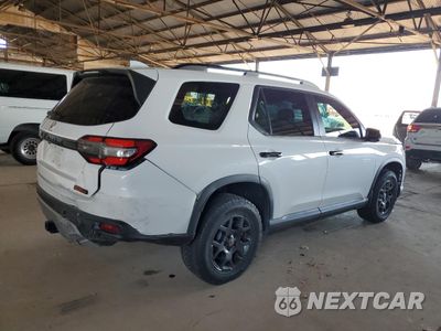 Trzecie zdjęcie samochodu z tyłu: 2024 HONDA PILOT TRAILSPORT VIN:5FNYG1H67RB037185 - miniatura