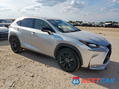 Czwarte zdjęcie samochodu z boku: 2015 LEXUS NX 200T VIN:JTJYARBZ5F2003082 - miniatura