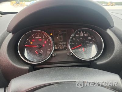 Zdjęcie 9 z 14 samochodu: 2011 NISSAN ROGUE S VIN:JN8AS5MT5BW577028 - miniatura