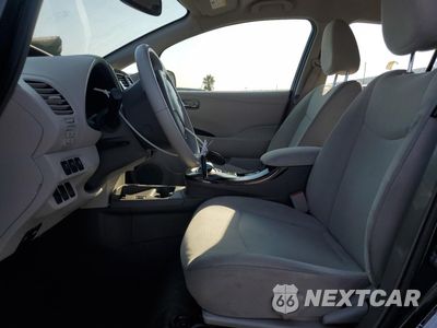 Zdjęcie 7 z 14 samochodu: 2012 NISSAN LEAF SV VIN:JN1AZ0CP8CT024751 - miniatura