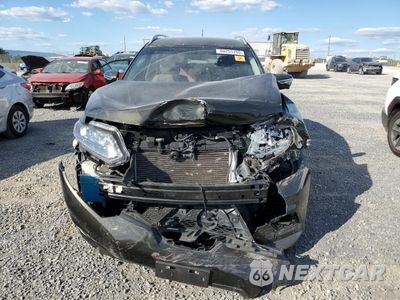 Piąte zdjęcie samochodu w środku: 2016 NISSAN ROGUE S VIN:KNMAT2MV3GP648866 - miniatura