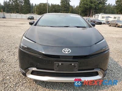 Piąte zdjęcie samochodu w środku: 2024 TOYOTA PRIUS PRIME SE VIN:JTDACACU9R3024521 - miniatura