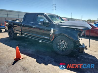Czwarte zdjęcie samochodu z boku: 2020 FORD F350 SUPER DUTY VIN:1FT8W3BT5LED33974 - miniatura