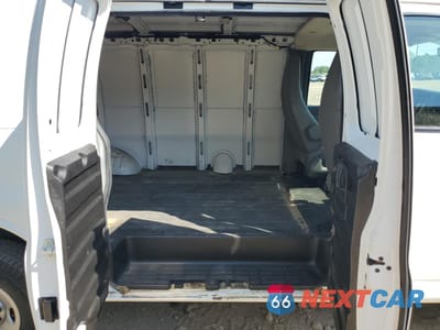Zdjęcie 11 z 14 samochodu: 2019 CHEVROLET EXPRESS G2500 VIN:1GCWGAFG7K1325497 - miniatura
