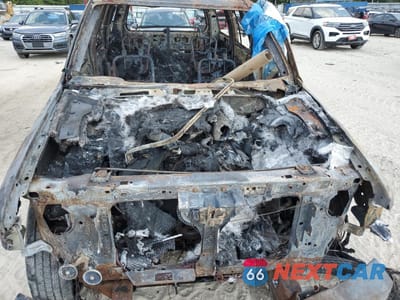 Zdjęcie 12 z 13 samochodu: 2002 LINCOLN NAVIGATOR VIN:5LMEU27R32LJ02414 - miniatura