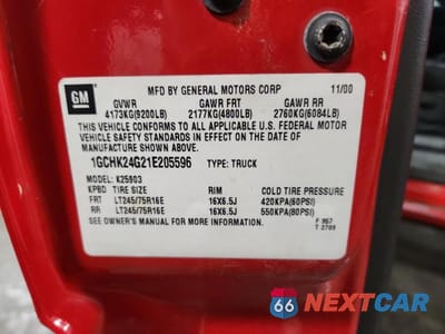 Zdjęcie 12 z 12 samochodu: 2001 CHEVROLET SILVERADO K2500 HEAVY DUTY VIN:1GCHK24G21E205596 - miniatura