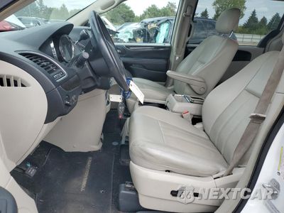 Zdjęcie 7 z 16 samochodu: 2016 CHRYSLER TOWN & COUNTRY TOURING VIN:2C4RC1BG8GR239987 - miniatura