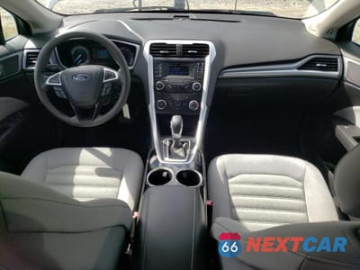 Zdjęcie 9 z 10 samochodu: 2013 FORD FUSION S VIN:3FA6P0G77DR367000 - miniatura