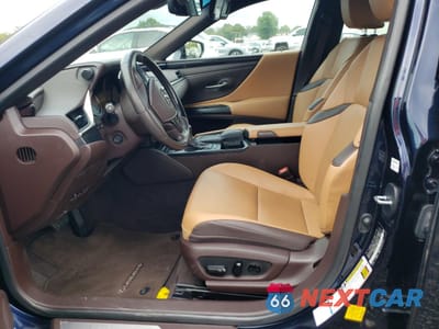 Zdjęcie 7 z 12 samochodu: 2021 LEXUS ES 250 BASE VIN:58AD11D17MU003620 - miniatura