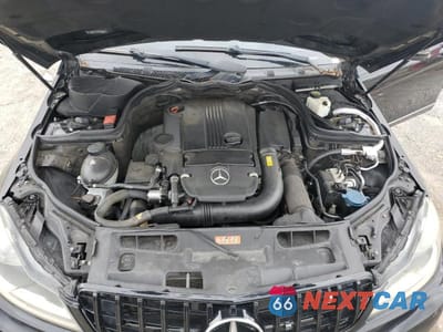 Zdjęcie 11 z 12 samochodu: 2012 MERCEDES-BENZ C 250 VIN:WDDGF4HB0CR221582 - miniatura