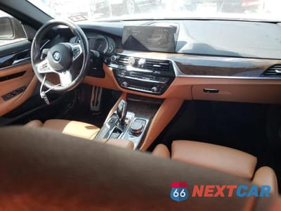 Zdjęcie 8 z 12 samochodu: 2018 BMW 540 XI VIN:WBAJE7C56JWC56034 - miniatura
