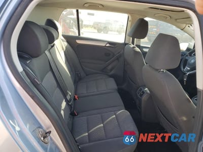 Zdjęcie 11 z 16 samochodu: 2011 VOLKSWAGEN GOLF VIN:WVWNM9AJ9BW314719 - miniatura