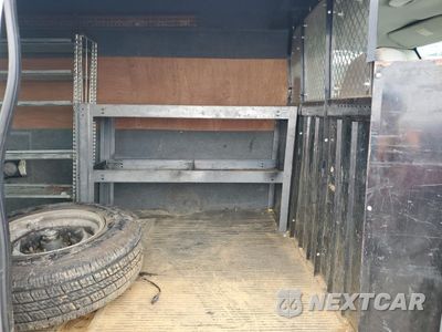 Zdjęcie 11 z 13 samochodu: 2003 FORD ECONOLINE E250 VAN VIN:1FTNE24W63HC02719 - miniatura