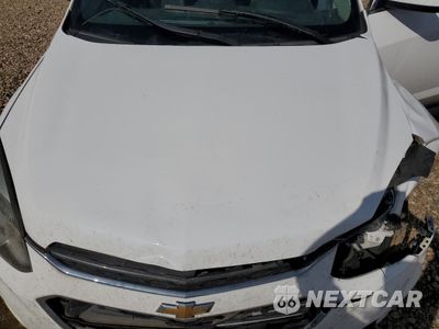 Zdjęcie 12 z 13 samochodu: 2017 CHEVROLET EQUINOX LT VIN:2GNFLFEK7H6130477 - miniatura