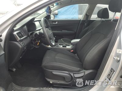 Zdjęcie 7 z 12 samochodu: 2019 KIA OPTIMA LX VIN:5XXGT4L36KG356036 - miniatura