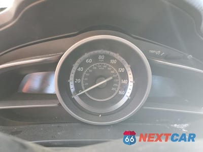 Zdjęcie 9 z 12 samochodu: 2015 MAZDA 3 TOURING VIN:3MZBM1V73FM213830 - miniatura