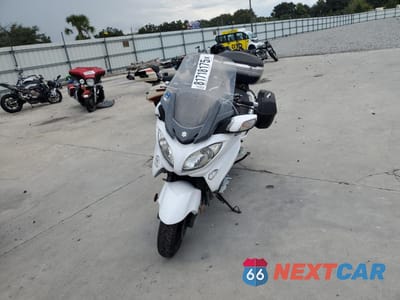 Drugie zdjęcie samochodu z przodu: 2018 SUZUKI AN650 A VIN:JS1CP51B0J2100444 - miniatura