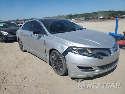 Czwarte zdjęcie samochodu z boku: 2014 LINCOLN MKZ VIN:3LN6L2G94ER830260 - miniatura