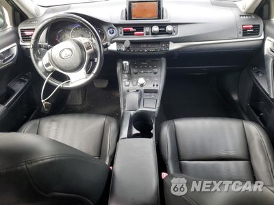 Zdjęcie 8 z 14 samochodu: 2011 LEXUS CT 200 VIN:JTHKD5BH6B2040165 - miniatura