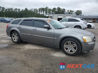 Czwarte zdjęcie samochodu z boku: 2005 DODGE MAGNUM R/T VIN:2D4GV58295H123319 - miniatura