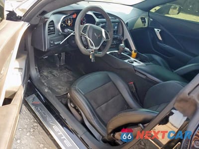Zdjęcie 8 z 12 samochodu: 2015 CHEVROLET CORVETTE Z06 3LZ VIN:1G1YT2D64F5601162 - miniatura