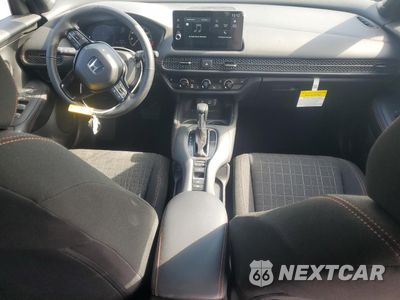 Zdjęcie 8 z 16 samochodu: 2026 HONDA HR-V SPORT VIN:3CZRZ1H58TM700783 - miniatura