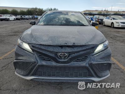 Piąte zdjęcie samochodu w środku: 2024 TOYOTA CAMRY XSE VIN:4T1K61AK7RU243609 - miniatura