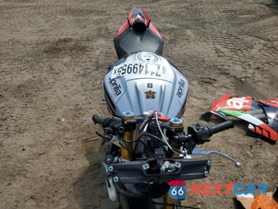 Piąte zdjęcie samochodu w środku: 2018 APRILIA MOTORCYCLE VIN:ZD4KEU001JS001539 - miniatura