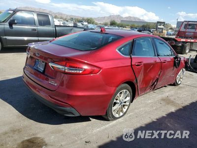 Trzecie zdjęcie samochodu z tyłu: 2019 FORD FUSION SE VIN:3FA6P0LU7KR241437 - miniatura
