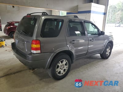 Trzecie zdjęcie samochodu z tyłu: 2003 FORD ESCAPE LIMITED VIN:1FMCU94153KB88916 - miniatura
