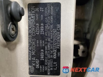 Zdjęcie 13 z 13 samochodu: 2007 KIA OPTIMA LX VIN:KNAGE123275151297 - miniatura