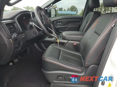 Zdjęcie 7 z 15 samochodu: 2023 NISSAN TITAN SV VIN:1N6AA1ED4PN113902 - miniatura