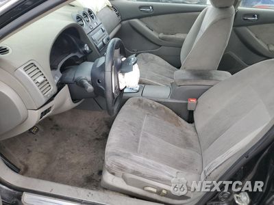 Zdjęcie 7 z 13 samochodu: 2011 NISSAN ALTIMA BASE VIN:1N4AL2AP5BN499215 - miniatura