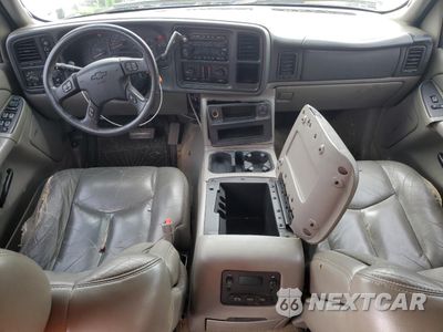 Zdjęcie 8 z 14 samochodu: 2004 CHEVROLET TAHOE K1500 VIN:1GNEK13Z64R217674 - miniatura