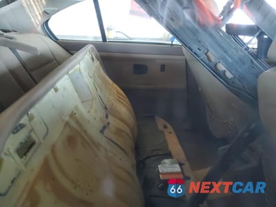 Zdjęcie 10 z 12 samochodu: 1997 BMW 328 I VIN:WBACD3329VAV21524 - miniatura