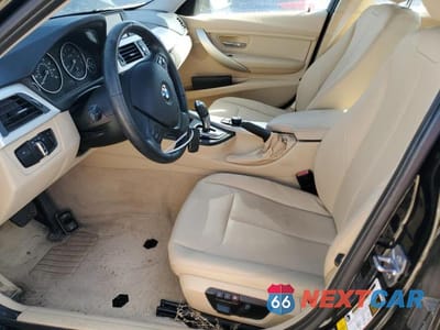 Zdjęcie 7 z 12 samochodu: 2015 BMW 320 I XDRIVE VIN:WBA3C3C5XFK203095 - miniatura