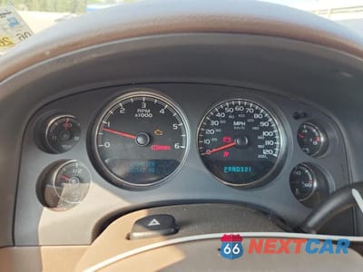 Zdjęcie 9 z 13 samochodu: 2007 GMC YUKON XL C VIN:1GKFC16087R334270 - miniatura