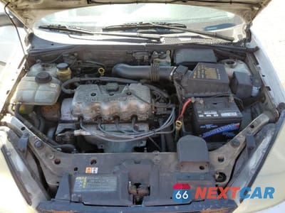 Zdjęcie 11 z 12 samochodu: 2001 FORD FOCUS LX VIN:1FAFP33PX1W294849 - miniatura