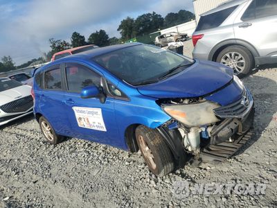 Czwarte zdjęcie samochodu z boku: 2014 NISSAN VERSA NOTE S VIN:3N1CE2CP3EL431352 - miniatura