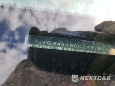 Zdjęcie 13 z 14 samochodu: 2006 JEEP GRAND CHEROKEE LAREDO VIN:1J4GR48K96C248766 - miniatura