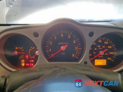 Zdjęcie 9 z 12 samochodu: 2004 NISSAN 350Z COUPE VIN:JN1AZ34D94M101712 - miniatura