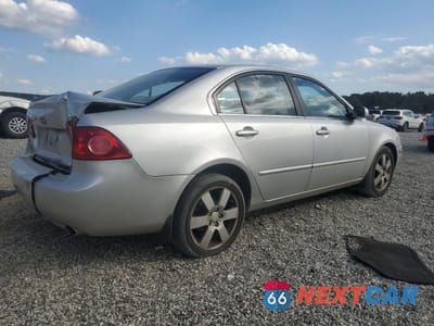 Trzecie zdjęcie samochodu z tyłu: 2007 KIA OPTIMA LX VIN:KNAGE124175122110 - miniatura