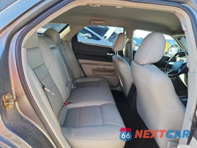 Zdjęcie 10 z 12 samochodu: 2005 DODGE MAGNUM R/T VIN:2D4GV58265H116683 - miniatura
